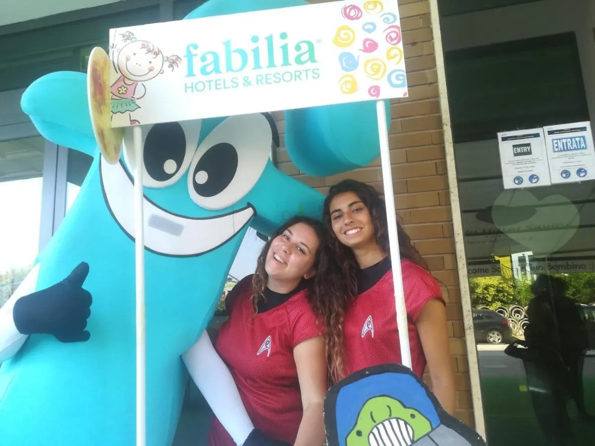 Fabilia Family Hotel Milano Marittima 4*,  Italia